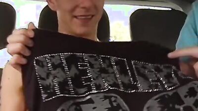 Amateur picked up twink banged in a threesome in a van