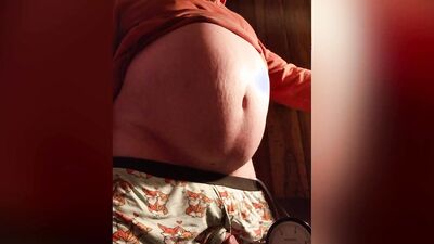 Eleven - Belly Inflation
