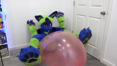 Murrsuit Looner Balloon Bouncing Video W/ Popping