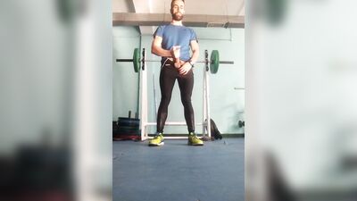 Training NAKED at the GYM COMPILATION (100% REAL) ???????? ????️‍♂️