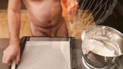 Cicci77 masturbates Pedro to produce the missing sperm and then prepares the batch of "all sperm 45" meringues for his fans