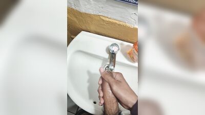 YOUNG GUY WITH GOOD COCK MASTURBATES IN A RESTAURANT BATHROOM