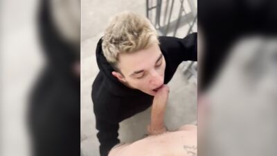 Two twinkies fuck on the landing