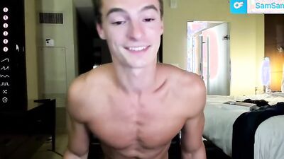 Fit boy with abs uses his butt plug on a livestream (Lovense)