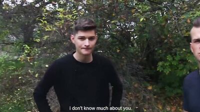 Amateur Czech bloke is sucking stranger's big dick in this gay video