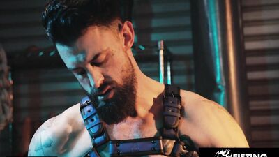 Muscle Hunk Serviced By Sexy Strangers - Devin Franco, Alpha Wolfe, Luca Del Rey