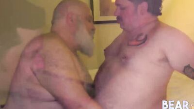BEARFILMS Silver Bear Daddy Cliff Boyd Breeds Jackson Boyd