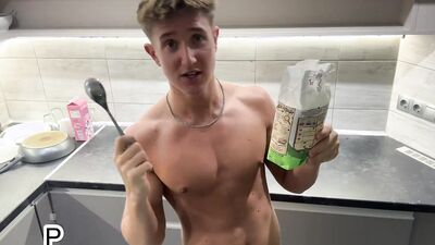 Semolina Puding , Naked Cooking