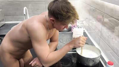 Semolina Puding , Naked Cooking