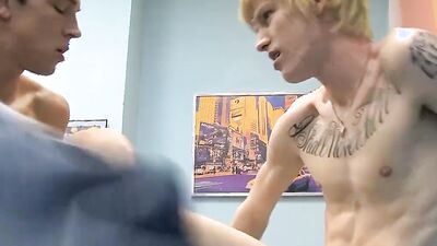 Petite Patrick Kennedy and Dustin Dibella anal fuck and jizz