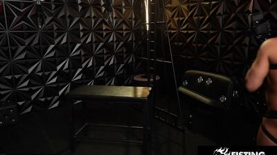 Hungry Cocked Studs Ravish Beefy Hunks Hole