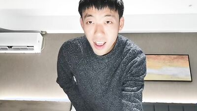 China boy new year First show Masturbation cute teen cam Live broadcast
