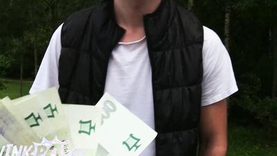 He Is On His Way To The Training Session When He Bumped Into A Handsome Guy Willing To Pay For His Asshole - TWINKPOP