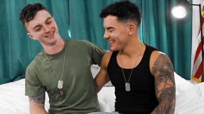 Twink Robert Law Dicks Down Tanned Hunk - ActiveDuty