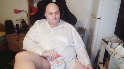 Merry Jizzmas! Cumming on Santas Face and licking it clean