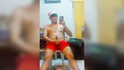 Young Asia X-Mas Teen Boy wanks and eat his cum