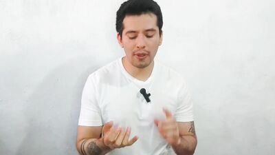 Compañeros heteros casados se hacen sexo oral en un arroyo y terminan penetrandose a pelo! Relato