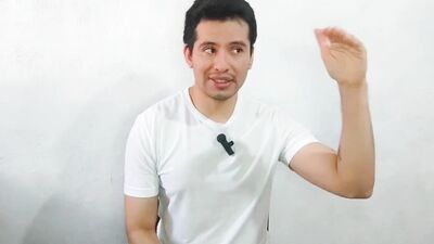 Compañeros heteros casados se hacen sexo oral en un arroyo y terminan penetrandose a pelo! Relato