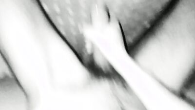 ????????????????Masturbacion Muy Cerda Bajo las Sabanas Con Camara Nocturna!Te Gustaria Jugar Con Tu Lengua?