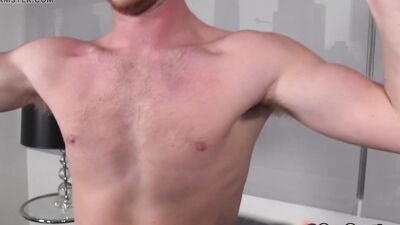 Hot Jock Rides Agent's Cock To Get Into The Business