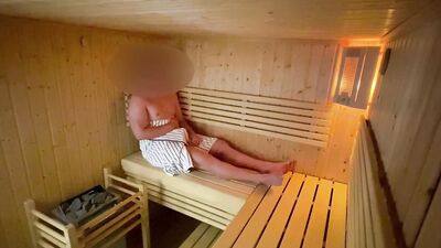 Risky sauna masturbation