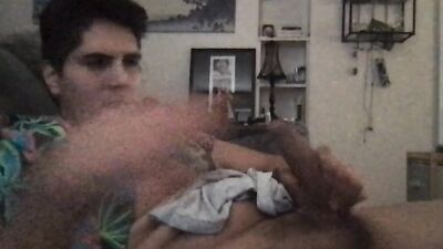 COUCHES & CUMSHOTS solo gay cumshot