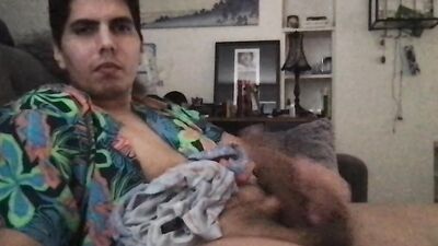 COUCHES & CUMSHOTS solo gay cumshot