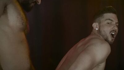 MEN - Jessy Ares Is Looking For A Piece Of Ass To Enjoy His Night & Sam Barclay Is Willing To Help