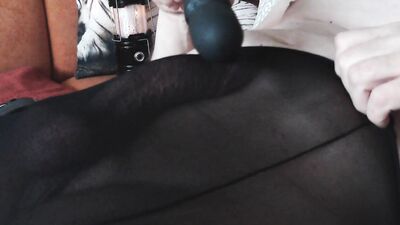 I'm coming in tights