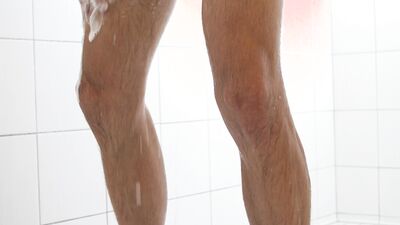SHOWERBAIT Jock Daddy Stuffs Cock In Gym Bros Tight Ass
