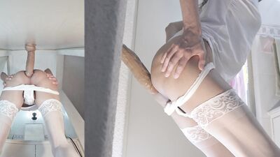 Virgin crossdresser dildo play