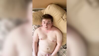 Hunky stud jacks off with huge cum shot