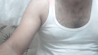 Masculine Turkish Man Cums on Live Broadcast