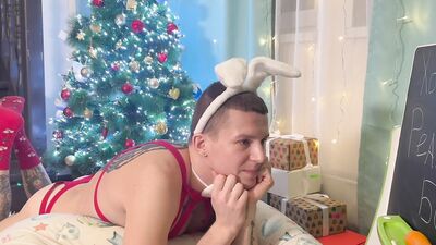 Twink was waiting for Santa on New Year's Eve for a juicy fucking with his grandfather's big dick - 447