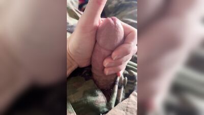 Army soldier jerks off in some plaid boxer shorts under his uniform with 2 cum shots!