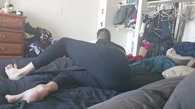 20 minutes of a bi dad trying to be sexy