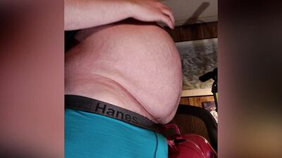 Thirty One - Belly Inflation
