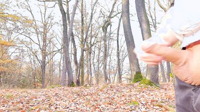 2 big cumshots in the forest