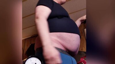 Very Large - Belly Inflation