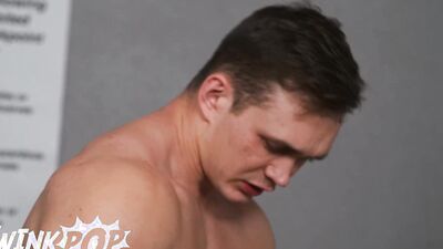 Shredded Stud Dante Colle Gets Fucked By Horny Airport Agent Jackson Traynor - TWINKPOP