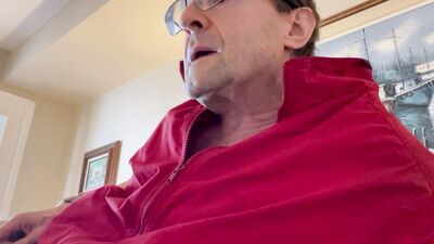 Me showing off to a cam audience and cumming #2