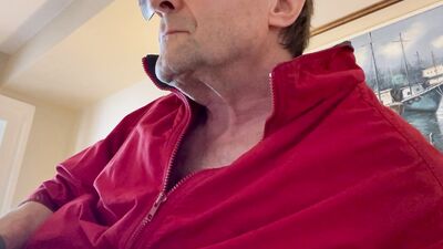 Me showing off to a cam audience and cumming #2