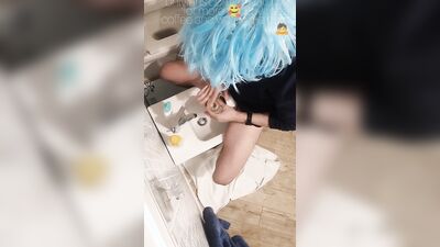 Horny gey solo Twink playing with his dick dreaming about a Daddy