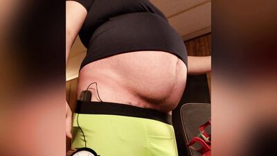 Twenty Eight - Belly Inflation