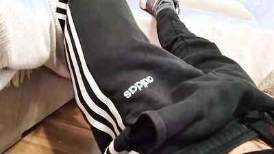 ????????????????????Amateur Twink Moves Hard Thinking His Huge Cock Penetrates Your Ass????!