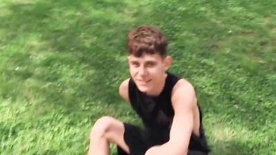 BIGSTR - He Needed Money For A Phone And Desides To Put His Mouth And Ass To Work