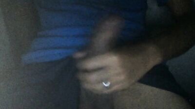 EARLY MORNING WITHOUT BEING SLEEPY WAKING UP SHOWING WEB CAM