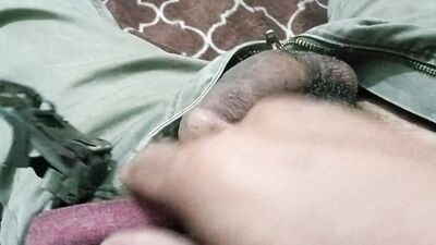 Indonesian latest my dirty hands masturbate with my big cock and orgasm, I am a man tense hard for a hand job