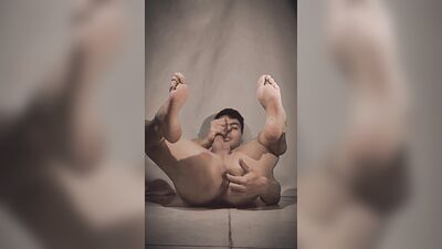 The sexy N1 PT1 session, Hot masturbation shaking the soul. 60 FPS, Vertical video.