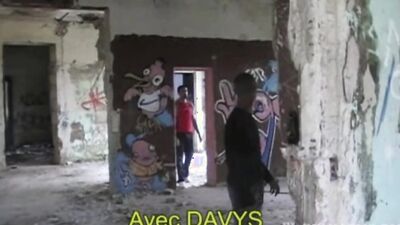 191 the twink DAVYS fucked by the french pornstar Brice outdoor